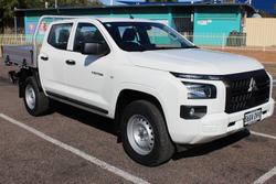 2025 Mitsubishi Triton GLX