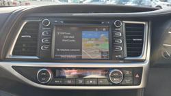 2018 Toyota
                Kluger Grande