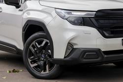 2025 Subaru Forester Hybrid S6 MY26 AWD Crystal White