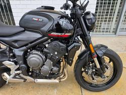 2025 Triumph TRIDENT 660 Black