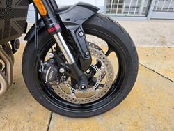 2025 Triumph TRIDENT 660 Black