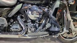 2016 Harley-davidson FLHTK ULTRA LIMITED Black