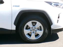 2020 Toyota
                RAV4 GX