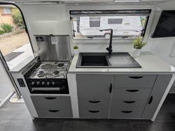 2025 Supreme Classic Tourer - Stock Clearance Sale