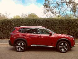 2024 Nissan
X-TRAIL Ti e-POWER