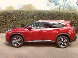 2024 Nissan
X-TRAIL Ti e-POWER