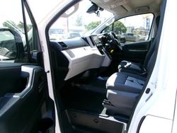 2020 Toyota Hiace Hiace Van LWB 2.8L T Diesel Automatic 9617530 001