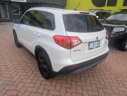 2016 Suzuki Vitara S Turbo LY Cool White
