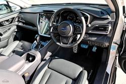 2025 Subaru Outback AWD Touring XT 6GEN MY25 AWD Crystal White