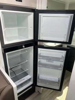 2025 Design RV Crx Semi Off Road Van 7-7, 21'8''