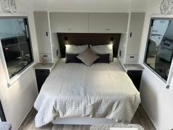 2025 Design RV Crx Semi Off Road Van 7-7, 21'8''