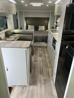 2025 Design RV Crx Semi Off Road Van 5-2+, 21'