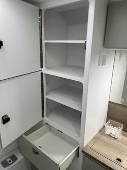 2025 Design RV Crx Semi Off Road Van 5-2+, 21'