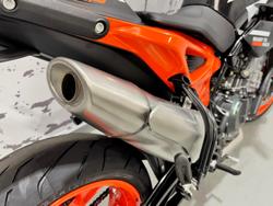 2023 KTM 890 Duke GP Duke Black