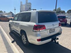 2018 Toyota Landcruiser Sahara VDJ200R 4X4 Dual Range Crystal Pearl