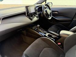 2020 Toyota
Corolla ZR