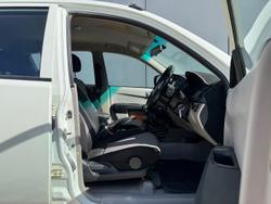 2013 Mitsubishi Triton GLX MN MY14 4X4 Dual Range White