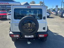 2024 Suzuki
Jimny GLX
