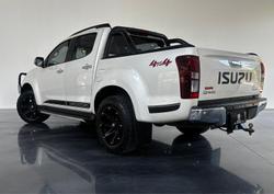 2019 Isuzu D-MAX X-Runner MY19 4X4 Dual Range Pearl White