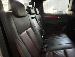 2019 Isuzu D-MAX X-Runner MY19 4X4 Dual Range Pearl White