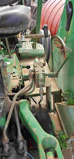 1981 John Deere 2140 Green