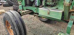 1981 John Deere 2140 Green