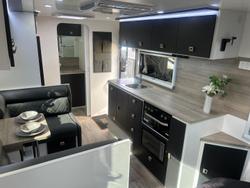 2025 Design RV Forerunner Van 3, 19'6''