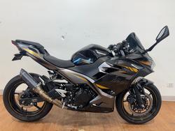 Kawasaki Ninja 400
