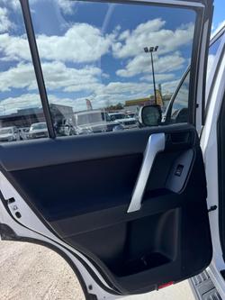 2020 Toyota Landcruiser Prado GXL GDJ150R 4X4 Dual Range Glacier White