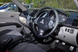 2009 Mitsubishi Triton GLX-R MN MY10 4X4 Dual Range Black