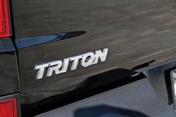 2009 Mitsubishi Triton GLX-R MN MY10 4X4 Dual Range Black