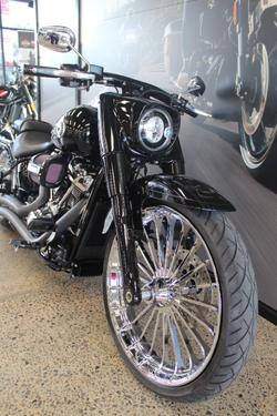 2025 Harley-davidson FLFB FAT BOY (117) VIVID BLACK