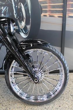 2025 Harley-davidson FLFB FAT BOY (117) VIVID BLACK