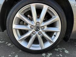 2017 Mazda
3 SP25