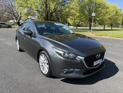 2017 Mazda 3 SP25