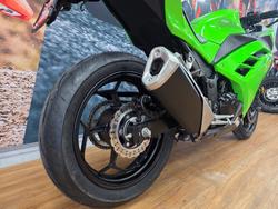 2015 Kawasaki NINJA 300 ABS GREEN