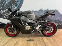 2017 Honda CBR1000RRA (FIREBLADE) ABS Black