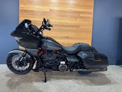 2025 Harley-davidson FLTRXSE CVO ROAD GLIDE (121)