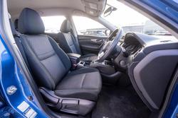 2019 Nissan
                X-TRAIL ST