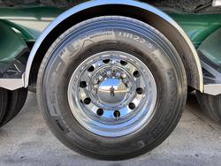 2011 Maxitrans St3 22 Pallet Refrigerated Curtain Sider