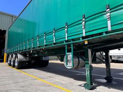 2011 Maxitrans
St3 22 Pallet Refrigerated Curtain Sider