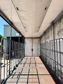 2011 Maxitrans St3 22 Pallet Refrigerated Curtain Sider