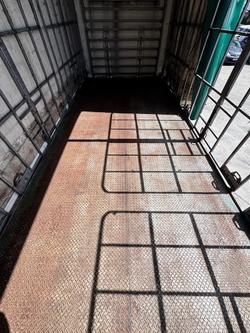 2011 Maxitrans St3 22 Pallet Refrigerated Curtain Sider