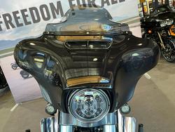2020 Harley-davidson FLHXSE CVO STREET GLIDE Black Stardust Fade