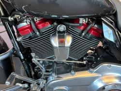 2020 Harley-davidson FLHXSE CVO STREET GLIDE Black Stardust Fade