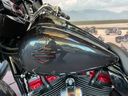 2020 Harley-davidson FLHXSE CVO STREET GLIDE Black Stardust Fade
