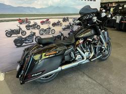 2020 Harley-davidson FLHXSE CVO STREET GLIDE Black Stardust Fade