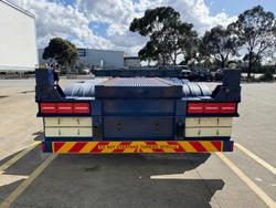 2019 Maxitrans St3 Retractable Skel, 3 Way Pins