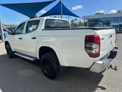 2018 Mitsubishi
Triton GLX