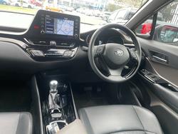 2023 Toyota
C-HR Koba